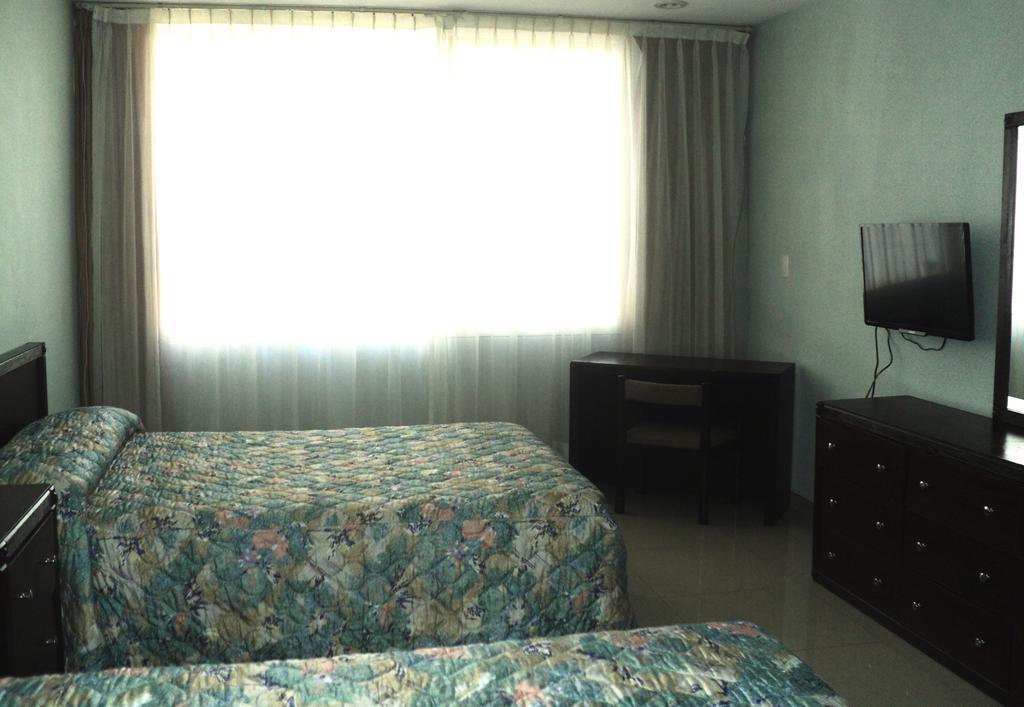 Hotel Mary Celaya  Quarto foto